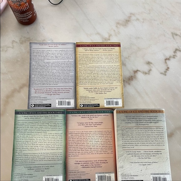 Game of thrones #1 New York Times Best seller books - Picture 2 of 7